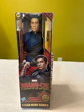 Marvel Wenwu Collectible Figure - Blue, Black